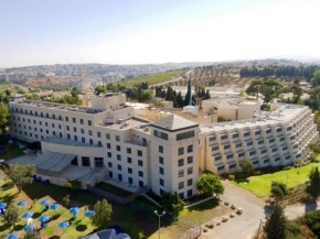 Отель Ramat Rachel Resort  Иерусалим